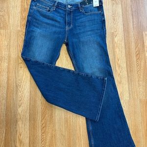 Hollister Low Rise Boot Jeans